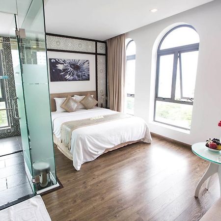 Flora Hotel & Residence Đà Nẵng Extérieur photo