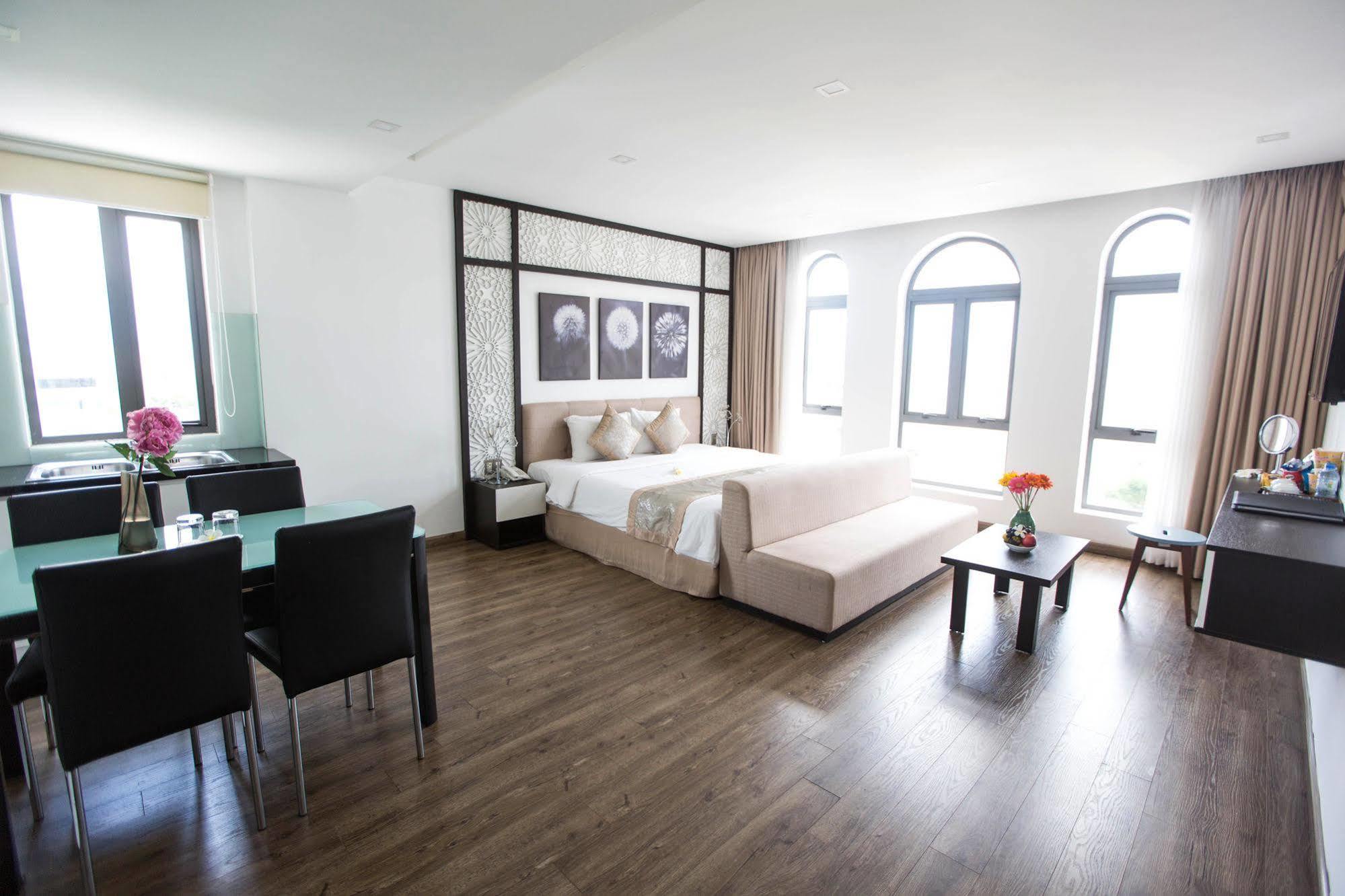 Flora Hotel & Residence Đà Nẵng Extérieur photo